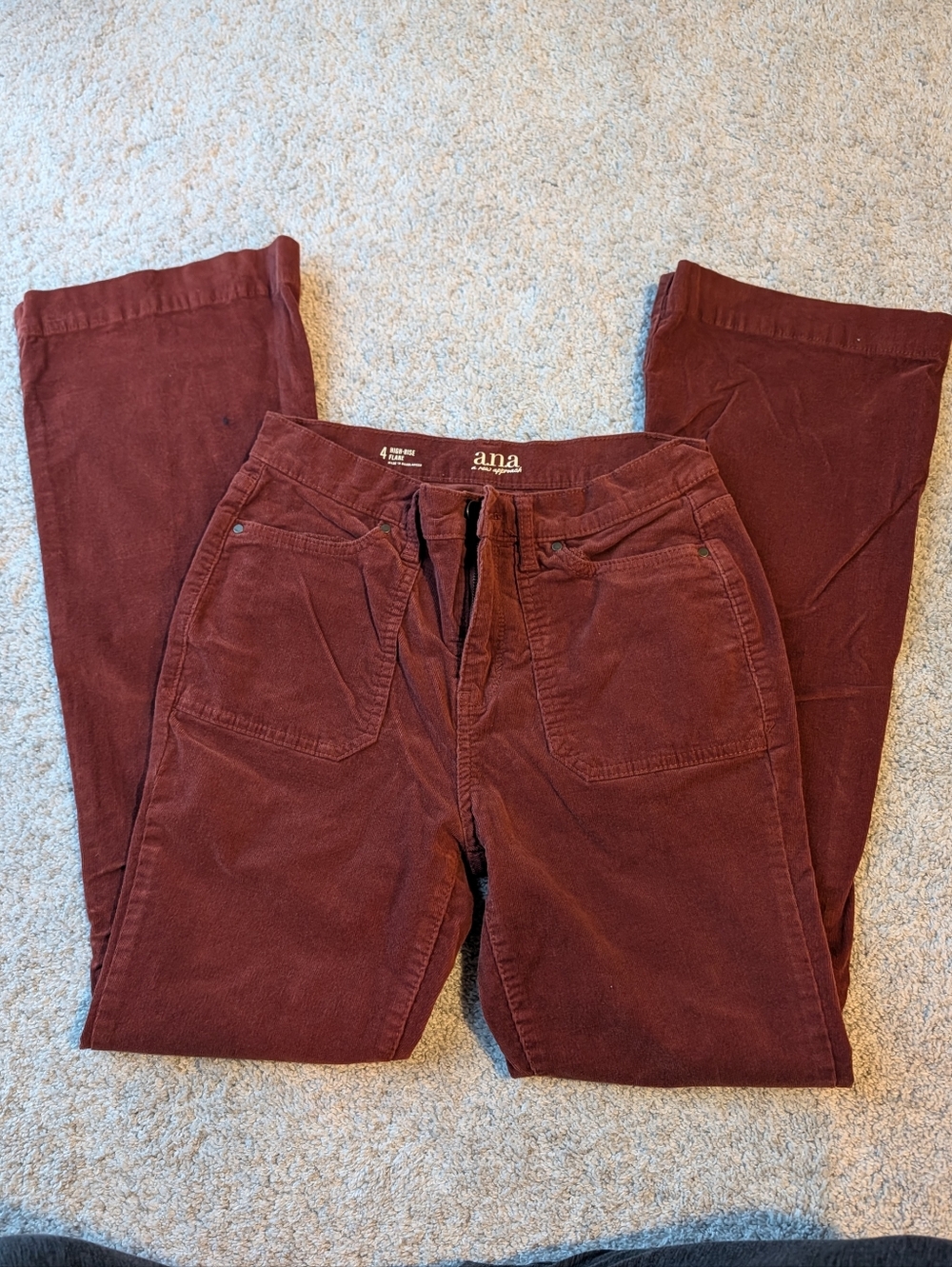 ana Corduroy Flare Pants in Brown/Burgundy